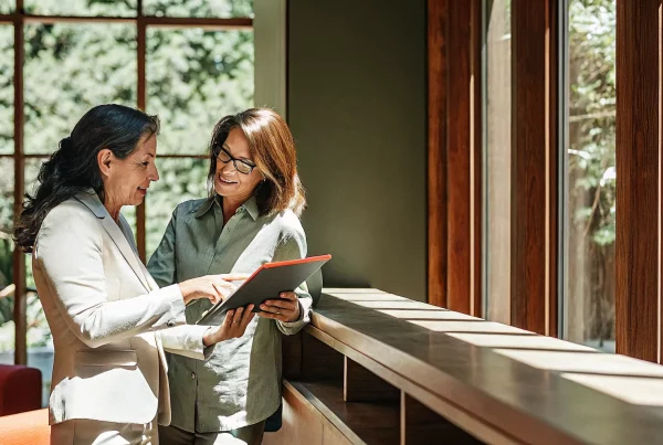 Personal injury attorney explaining legal options during a free consultation.